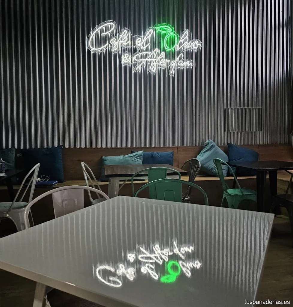 Café el Olivo & Aferdan