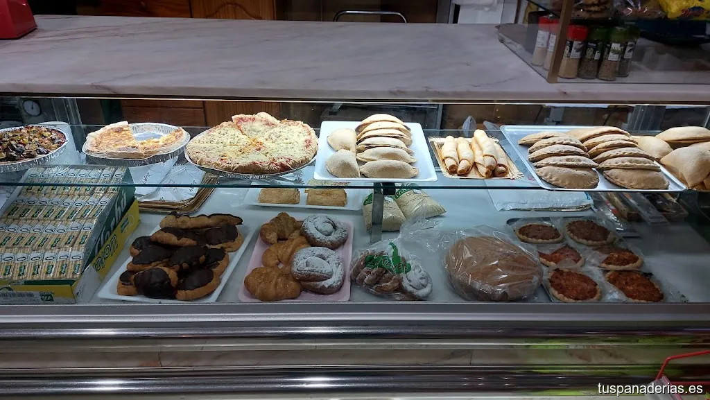 Panaderia L'Avinguda / Panadería Avenida