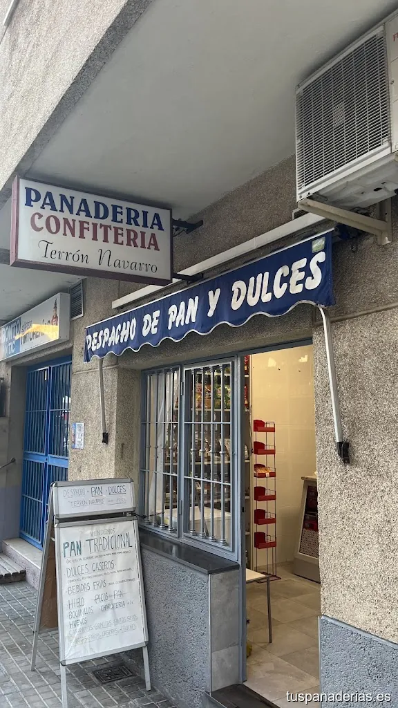Panadería Confitería Terrón Navarro