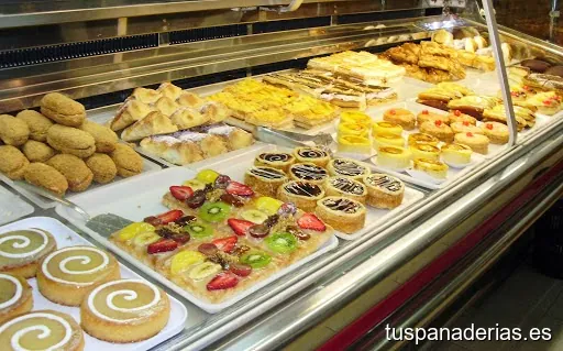 PASTELERÍA CONFITERÍA SANZ
