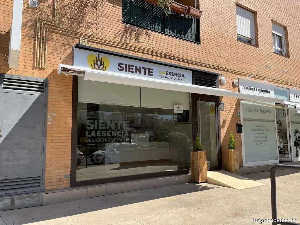 Panadería La Esencia Tomares