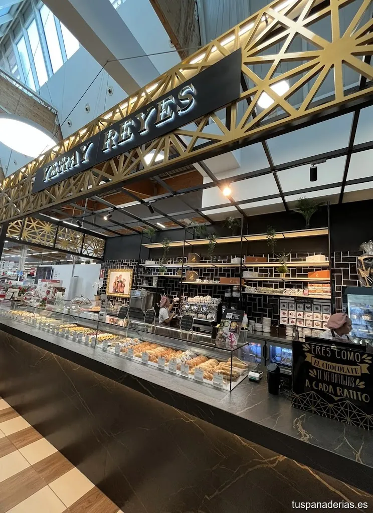 Pastelería Yeray Reyes Alcampo