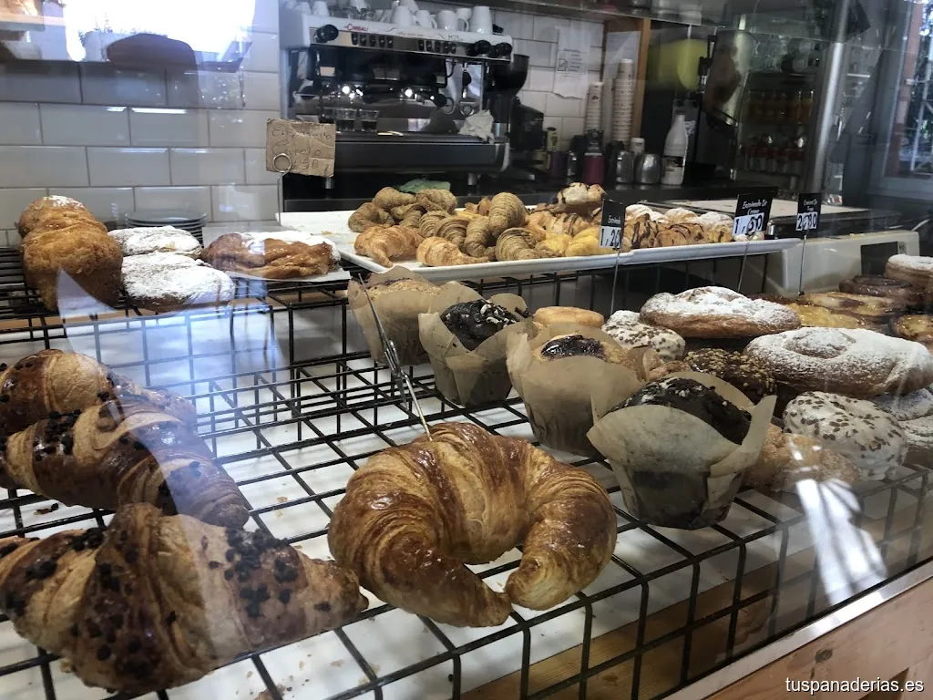 Santagloria Coffee & Bakery