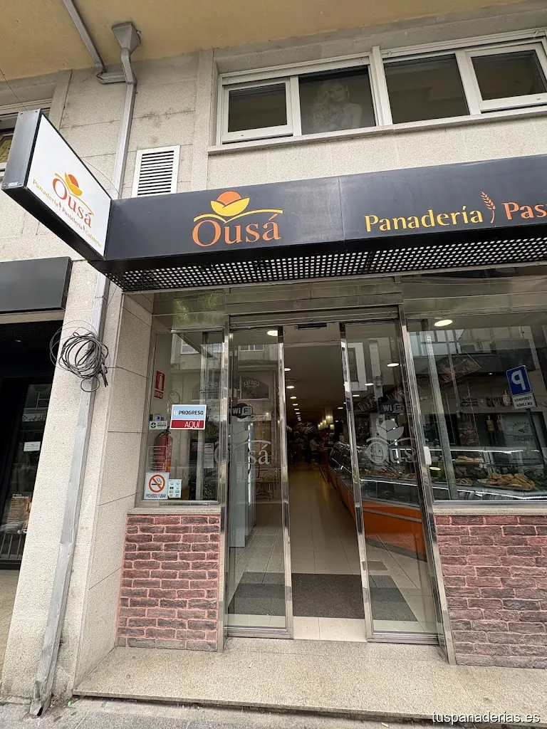 Ousá Pastelería Cafetería