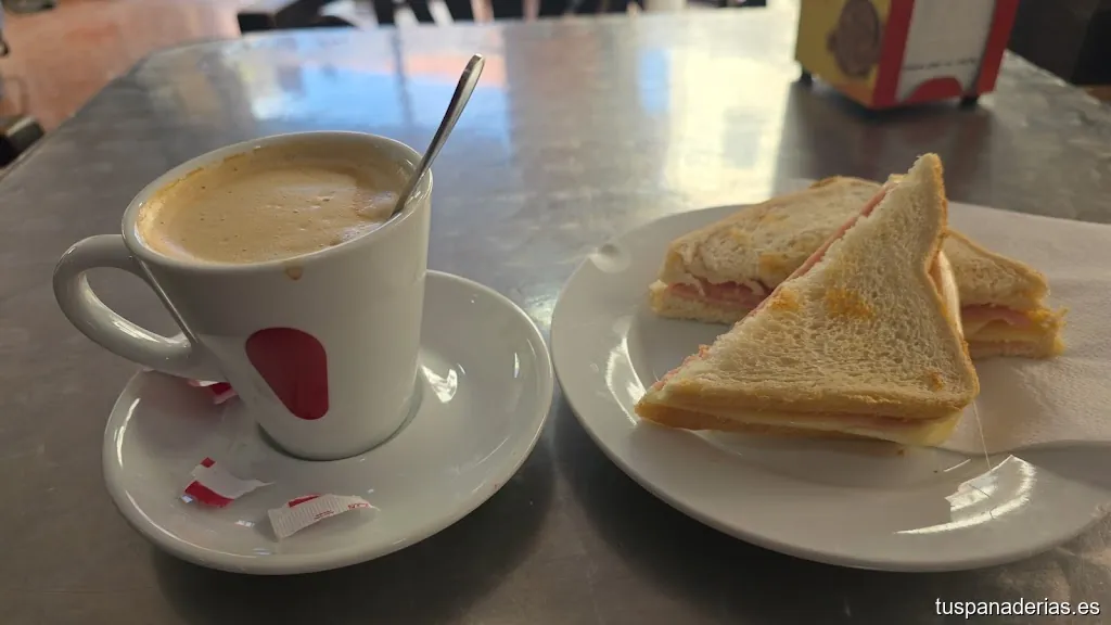 Cafetería Panadería