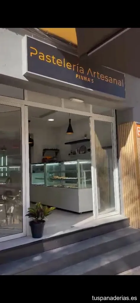 Pinna's Pastelería Cafetería