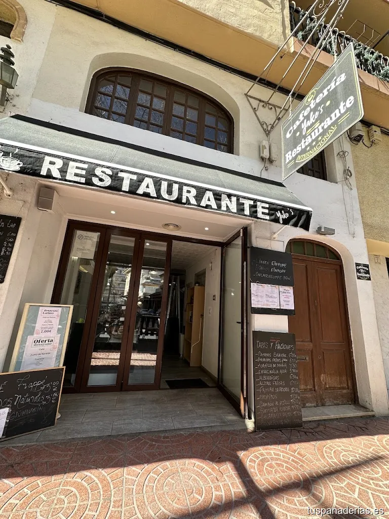 Yake's Cafetería Restaurante