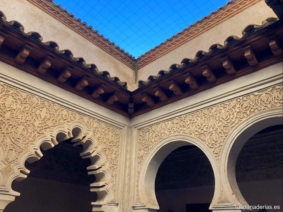 Venta de repostería (Real Monasterio de Santa Clara)