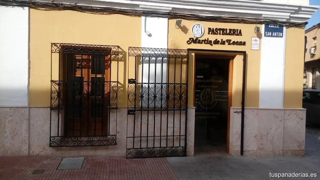 PASTELERÍA Martín de la Leona.
