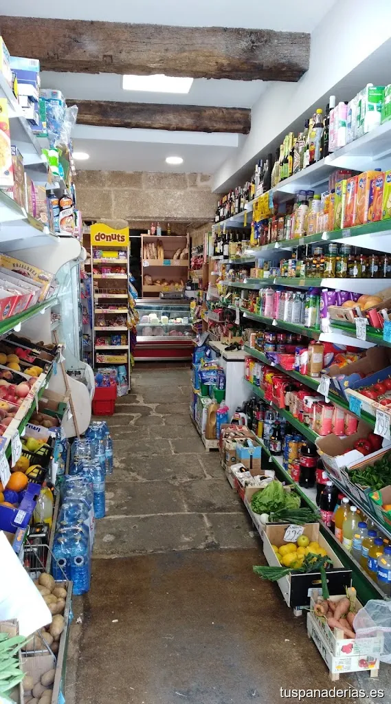 Fruteria Panaderia A'barreira