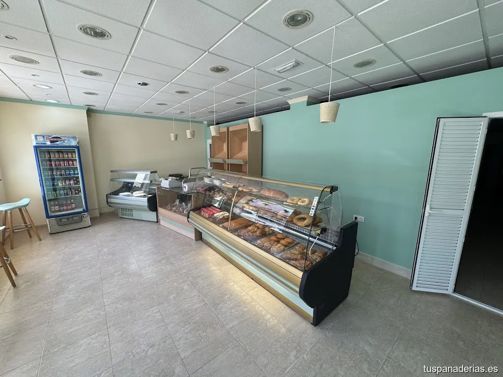 Panadería y Repostería Maná