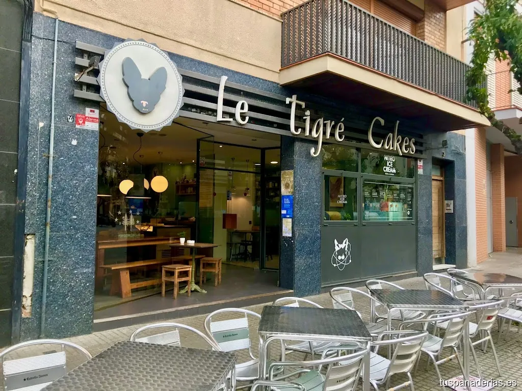Cafetería Le Tigre Cakes
