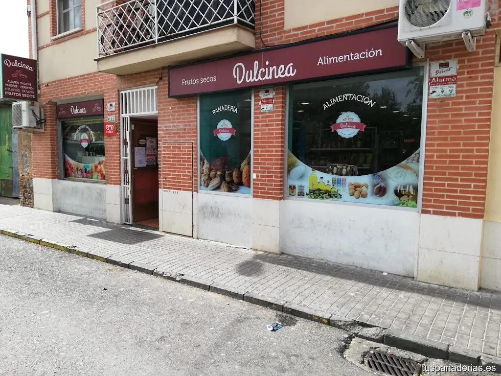 Panadería y golosinas Dulcinea