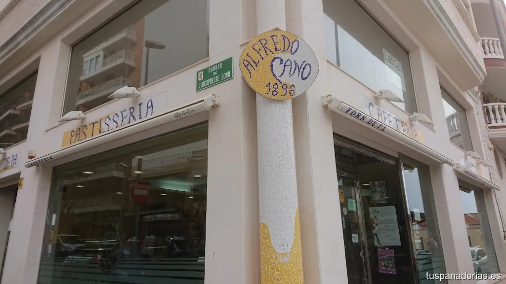 Horno-Pastelería-Cafetería Alfredo Cano